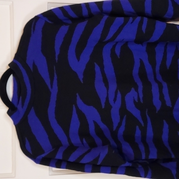 Eloquii Tiger Intarsia Sweater Dress - Picture 4 of 12